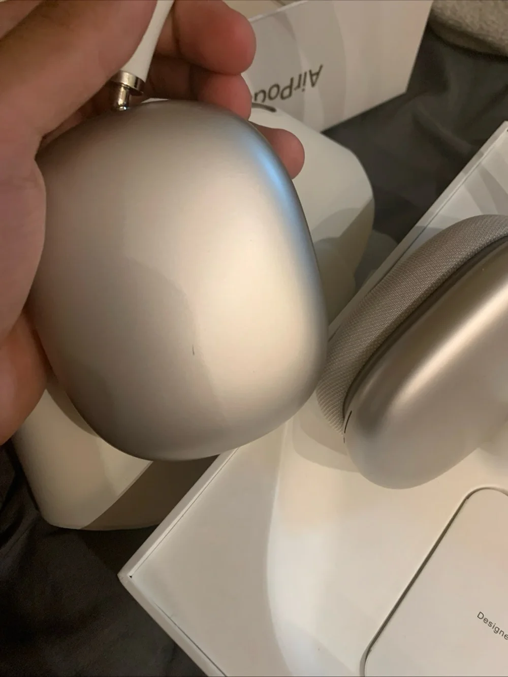 Apple White On-Ear Headphones with Cushioned Ear Cups